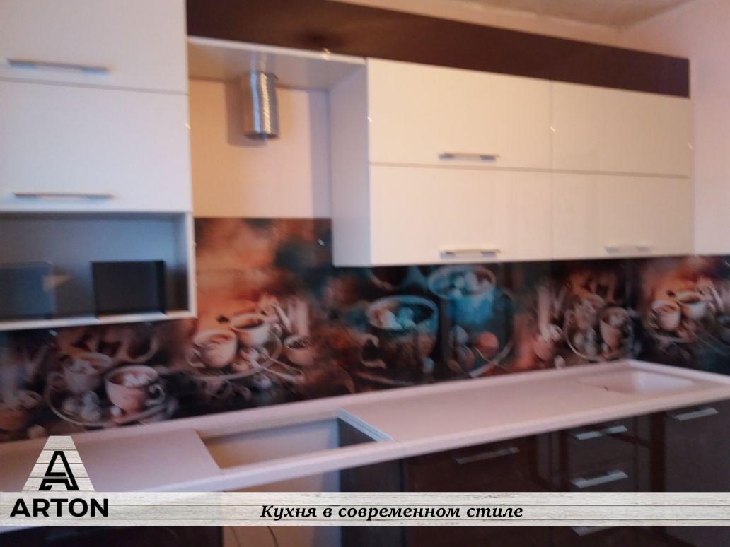 Кухня "Белый глянец и Бордо"